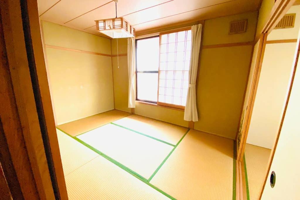 Manyi's Onsen House 天然温泉マンイの湯 別荘 白老町